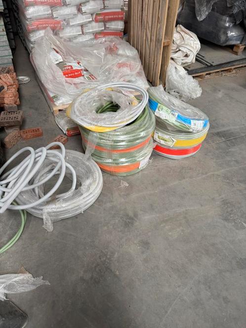Overschot preflexen, Doe-het-zelf en Bouw, Elektriciteit en Kabels, Zo goed als nieuw, Ophalen