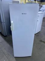 Diepvriser Bosch A++ met GARANTIE, Elektronische apparatuur, Vriezers en Diepvrieskisten, Ophalen, Zo goed als nieuw