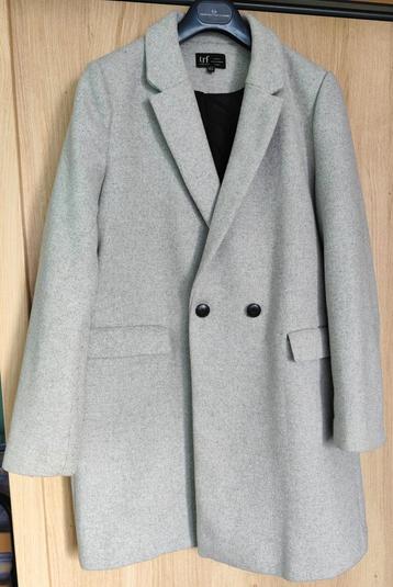  Beau manteau hiver femme taille 44/46 XL, porté 1ou 2 X beschikbaar voor biedingen