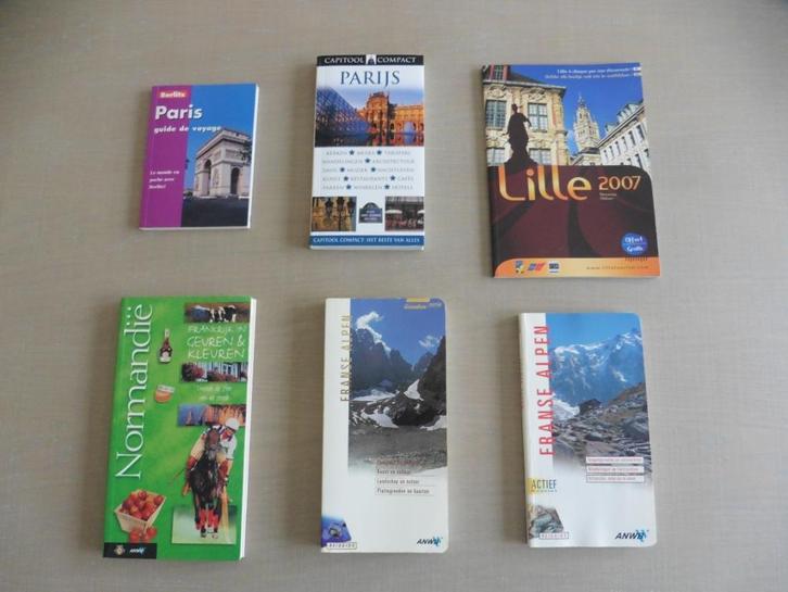Boeken te koop – reisgidsen., Boeken, Reisgidsen, Gelezen, Reisgids of -boek, Ophalen of Verzenden