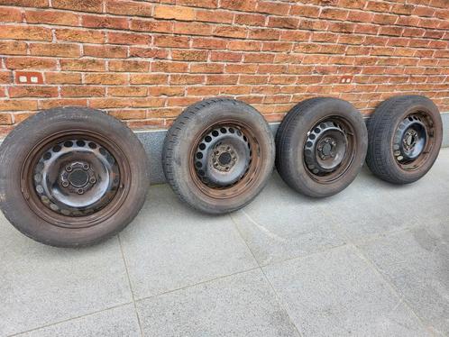 4 15 inch stalen velgen met winterbanden, Auto-onderdelen, Banden en Velgen, Velg(en), Winterbanden, 15 inch, Gebruikt, Ophalen