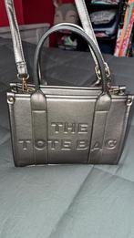 Grijze/zilvere handtas Totebag met lage riem, Enlèvement, Comme neuf, Sac à main