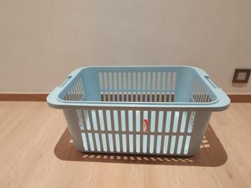 Wasmand allibert 55liter lichtblauw  beschikbaar voor biedingen