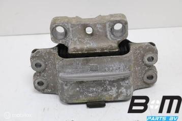 Versnellingsbaksteun links VW Caddy 2K 1K0199555M beschikbaar voor biedingen