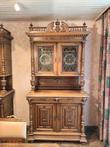Dressoir / Vaisselier Ancien en Chêne Massif avec Vitraux, Enlèvement