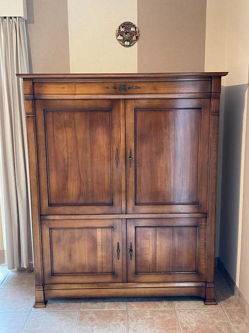 Kast in massieve kerselaar, Huis en Inrichting, Kasten | Dressoirs, Zo goed als nieuw, 100 tot 150 cm, 50 tot 75 cm, Met deur(en)