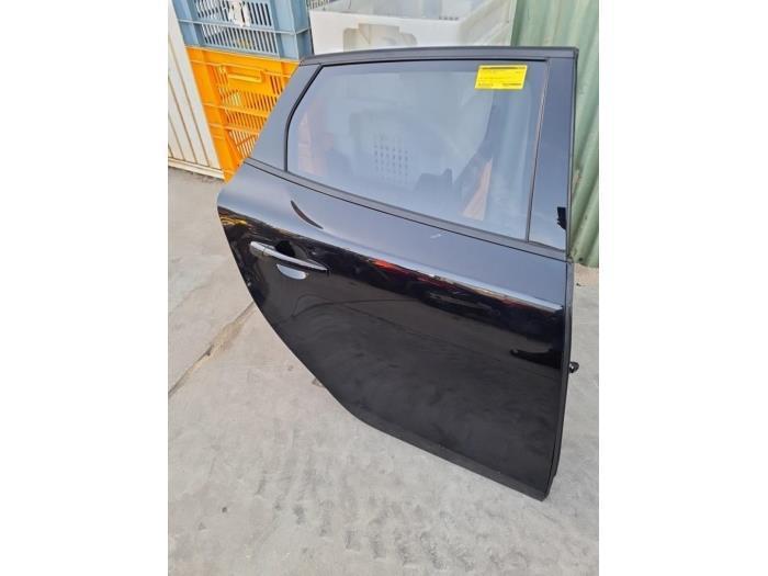 Portier 4Deurs rechts-achter van een Volvo V40 (45200), Auto-onderdelen, Carrosserie, Deur, Volvo, Gebruikt, 3 maanden garantie