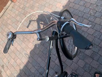 Grote maat jongens fiets maat 46. Standaart wielen 28 inch