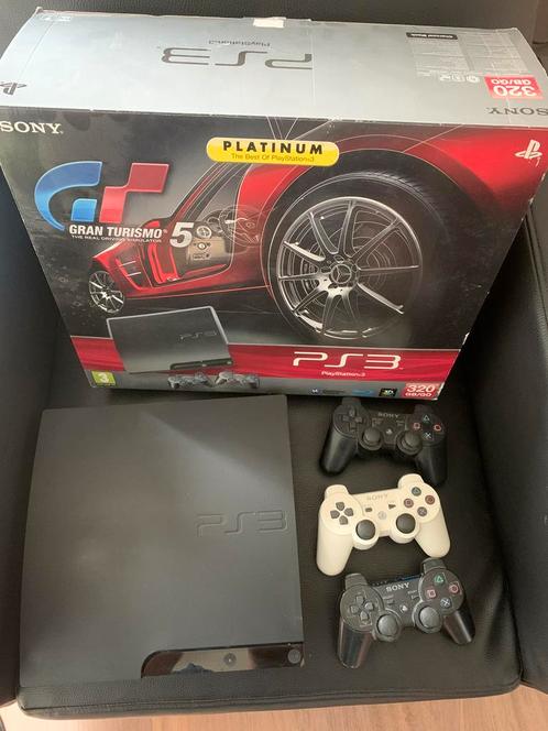 Playstation 3 + 3 controllers+ 33 games, Games en Spelcomputers, Spelcomputers | Sony PlayStation 3, Zo goed als nieuw, Ophalen