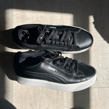 PUMA zwarte leren sneakers witte plateauzool 40 beschikbaar voor biedingen