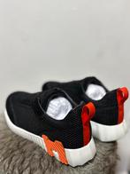 hermes, Enlèvement, Neuf