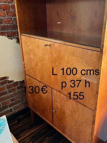 Secrétaire années 50/60 beschikbaar voor biedingen