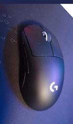Logitech G pro superlight met muismat, Computers en Software, Muizen, Ophalen, Rechtshandig, Muis, Zo goed als nieuw
