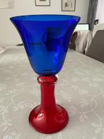 Prachtige vaas in gras rood en blauw 28cm H, Bleu, Enlèvement ou Envoi, Neuf