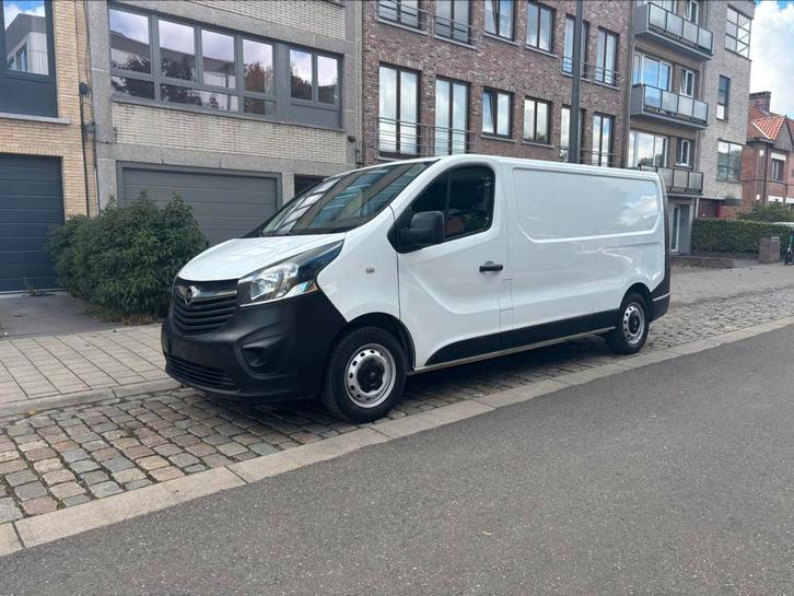 Opel vivaro 1.6 120pk L2 lang chassis CAMERA gps EURO6, Auto's, Bestelwagens en Lichte vracht, Particulier, Centrale vergrendeling
