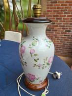 lampe de table en porcelaine avec roses, Enlèvement
