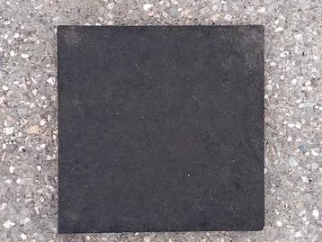 222 Zwarte rubber tegels 50x50x5, NU €4,25, Mise à l'étable