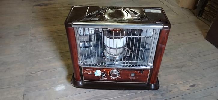 Poêle à pétrole ZIBRO KAMIN – BON ÉTAT FONCTIONNEL, Huis en Inrichting, Kachels, Zo goed als nieuw, Ophalen