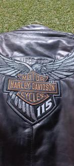 Veste cuir.  Harley Davidson anniversaire. Neuve, Motos, Pantalon | cuir