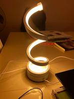 Mooie Lamp Met Verstelbare Lichtintensiteit, Huis en Inrichting, Lampen | Tafellampen, Ophalen of Verzenden, Zo goed als nieuw