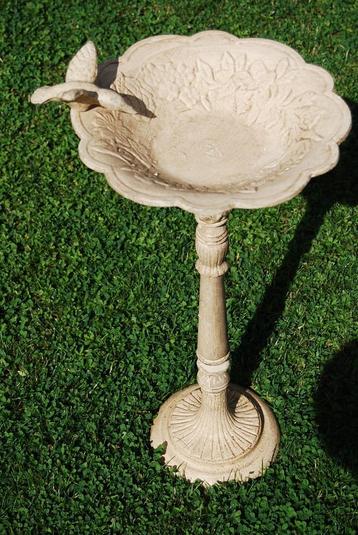 PRACHTIG GEPATINEERD GIETIJZEREN VOGELBAD, Tuin en Terras, Ophalen