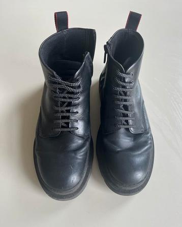 Hugo Boss hoge veterschoenen maat 40 beschikbaar voor biedingen