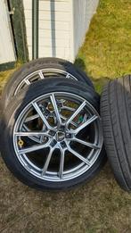 Banden 245/45R18 op 20x8 velgen 5x114.3, Auto-onderdelen, Ophalen, Banden en Velgen, Terreinwagen, 20 inch