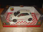 BURAGO Fiat 500 Abarth 2 Neuve en Boîte Echelle 1 : 18, Hobby & Loisirs créatifs, Enlèvement ou Envoi, Neuf, Voiture, Burago