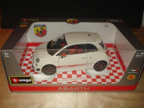 BURAGO Fiat 500 Abarth 2 Neuve en Boîte Echelle 1 : 18, Hobby & Loisirs créatifs, Voitures miniatures | 1:18, Neuf, Voiture, Burago