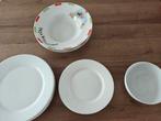 Servies Ikea basis (6) + pastaborden (3), Huis en Inrichting, Ophalen, Bord(en)