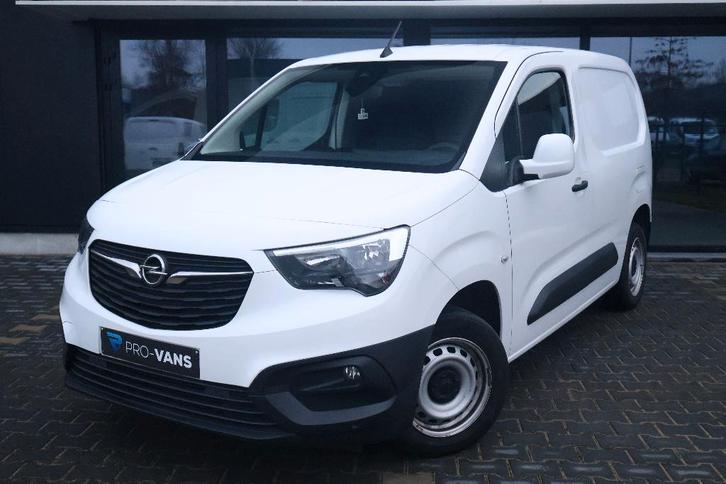 Opel Combo 1.2 110 PK MT6| Airco| CC| Sensoren| Bluetooth, Autos, Camionnettes & Utilitaires, Entreprise, Achat, Airbags, Air conditionné