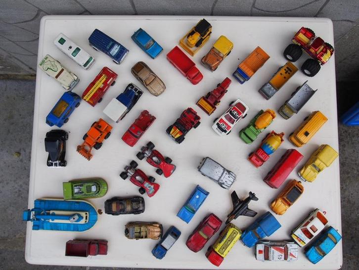 Antieke Majorette & Matchbox auto's – Ongeveer 100 stuks, Antiek en Kunst, Antiek | Speelgoed, Ophalen of Verzenden
