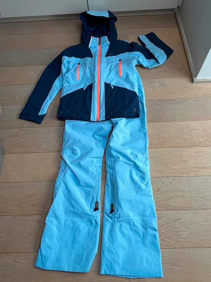 Combinaison de ski, lunettes et gants pour fille, 12 ans, Enfants & Bébés, Vêtements enfant | Taille 152, Fille, Enlèvement ou Envoi