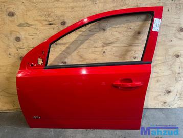 OPEL ASTRA H Hatchback Rood Y63U links voor deur 2004-2011 beschikbaar voor biedingen