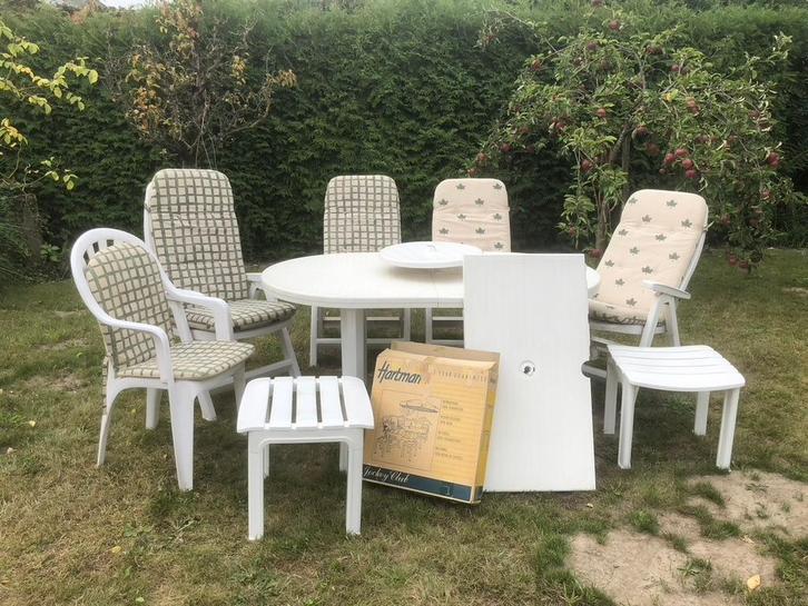 tuinmeubilair, Tuin en Terras, Tuinsets en Loungesets, Gebruikt, Tuinset, Kunststof, 5 zitplaatsen, Bijzettafel, Eettafel, Stoel