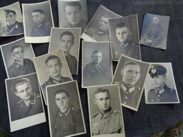 WO 2 D soldaten , studio foto's in postkaart formaat  beschikbaar voor biedingen