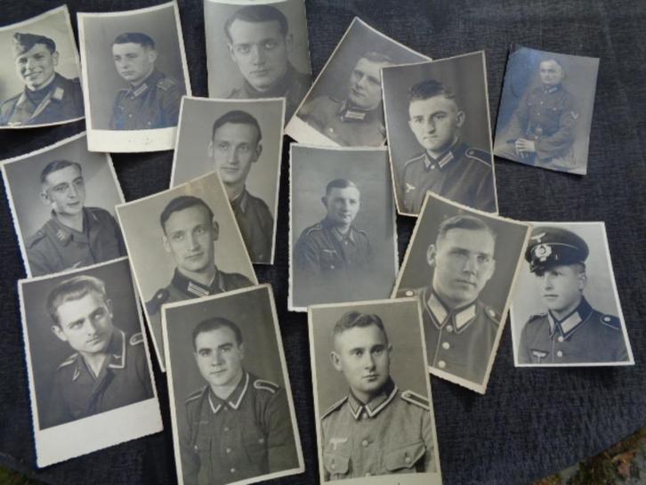 WO 2 D soldaten , studio foto's in postkaart formaat, Verzamelen, Militaria | Tweede Wereldoorlog, Landmacht, Foto of Poster, Ophalen of Verzenden