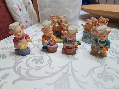 Varkens familie baby beeltjes, Verzamelen, Beelden en Beeldjes, Zo goed als nieuw, Ophalen of Verzenden