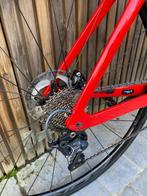 Buitenkans ! Trek Madone SL6. Einde leasing., Fietsen en Brommers, Ophalen, Zo goed als nieuw