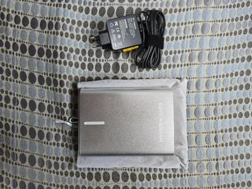 HyperJuice AC Power Bank (27000mAh) - met stopcontact beschikbaar voor biedingen