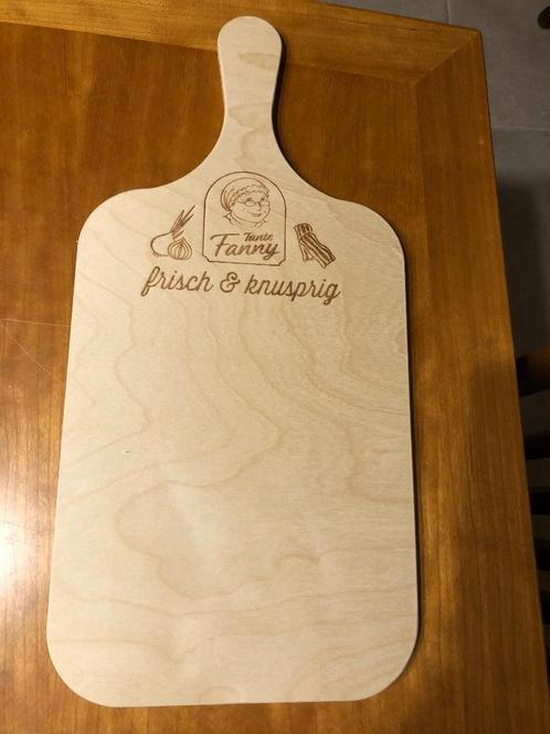 Tante Fanny serveerplank borrelplank hout  Snackplank, Huis en Inrichting, Keuken | Keukenbenodigdheden, Nieuw, Ophalen of Verzenden