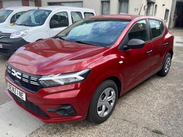 Dacia Sandero 1.0 benzine van 07/2024 met amper 3000km!! beschikbaar voor biedingen
