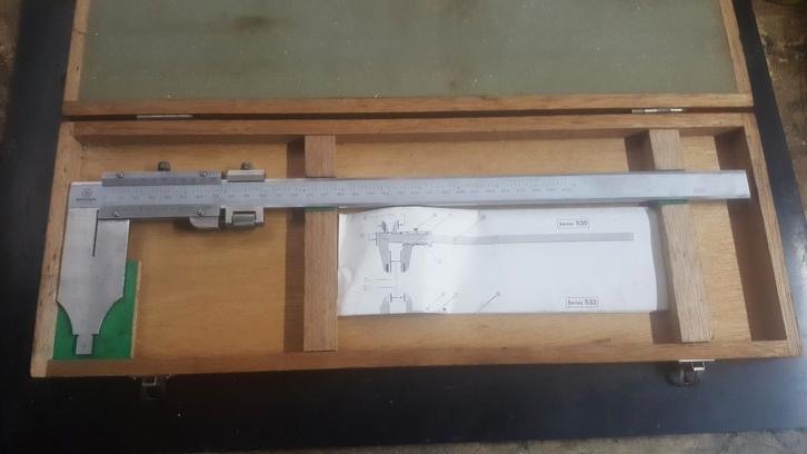 Pied à coulisse MITUTOYO 300mm, Bricolage & Construction, Instruments de mesure, Utilisé, Distance, Enlèvement