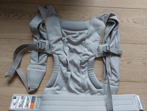 Ergobay Embrace soft airgrey draagzak, Kinderen en Baby's, Babydragers en Draagdoeken, Zo goed als nieuw, Draagzak, Buik, Overige merken