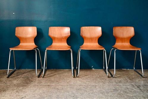 Série 4 chaises design vintage scandinave  Pagholz Flötotto, Antiek en Kunst, Antiek | Meubels | Stoelen en Sofa's, Ophalen
