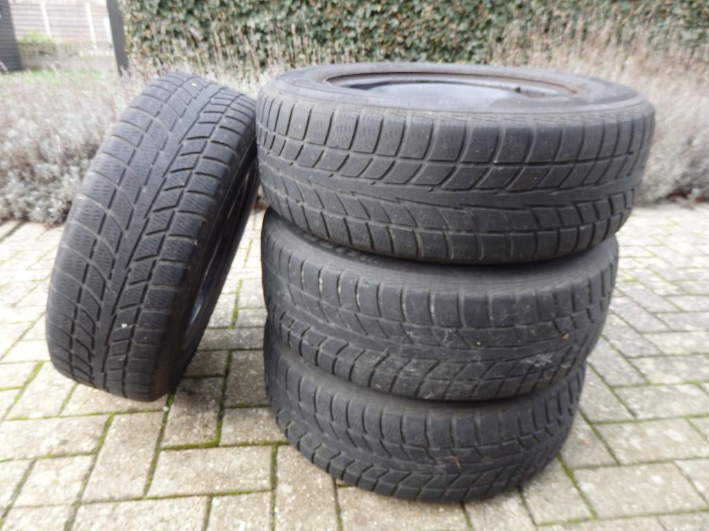 winterbanden, Auto-onderdelen, Banden en Velgen, Ophalen, Gebruikt, 15 inch, Band(en)