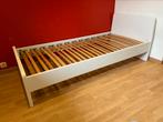 Cadre de lit plus sommier IKEA, Maison & Meubles, Enlèvement, Comme neuf