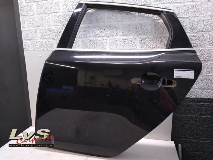 Portière 4portes arrière gauche d'un Volvo V40, Autos : Pièces & Accessoires, Carrosserie & Tôlerie, Porte, Volvo, Utilisé, 3 mois de garantie