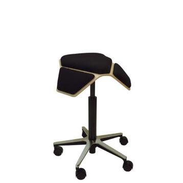 myKolme Design ILOA+ office chair beschikbaar voor biedingen