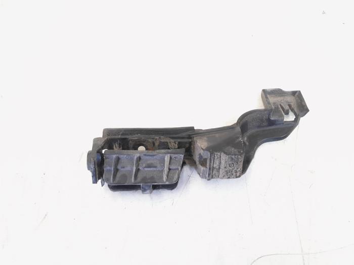 Support pare-chocs arrière droit d'un Audi A4, Autos : Pièces & Accessoires, Carrosserie & Tôlerie, Audi, Utilisé, 3 mois de garantie